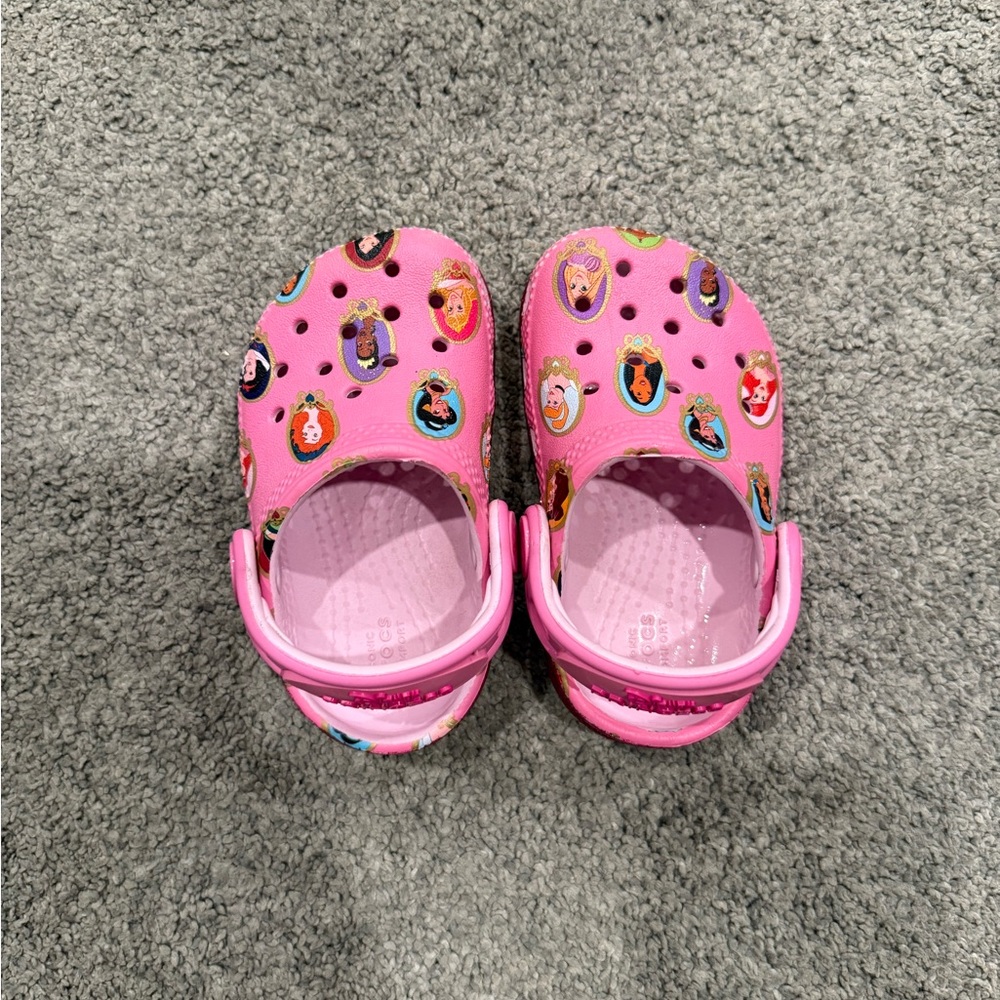 Disney princess crocs size 4